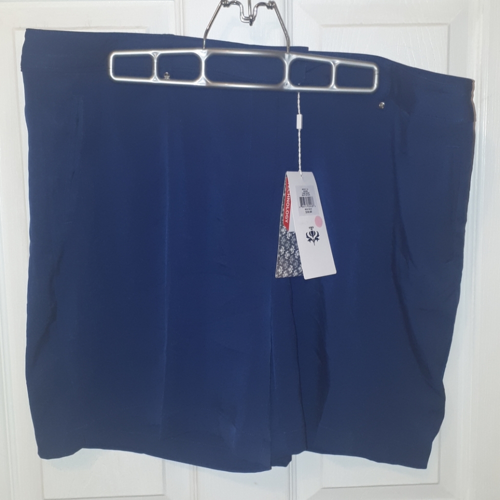 Lady Hagen ladies shorts Size 16